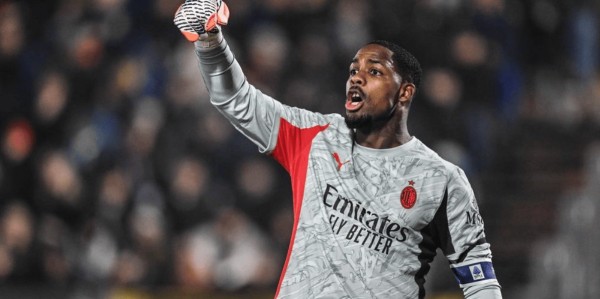 超级门神一战封神：8次神扑，意甲争冠格局变了：前2只差3分