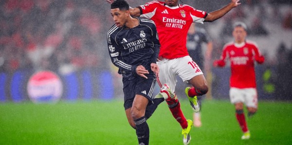 神奇欧冠夜：本菲卡4-2皇马压哨晋级 利物浦6-0 曼城2-0压线直通